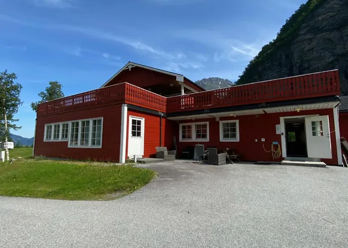 Traedal Hotel